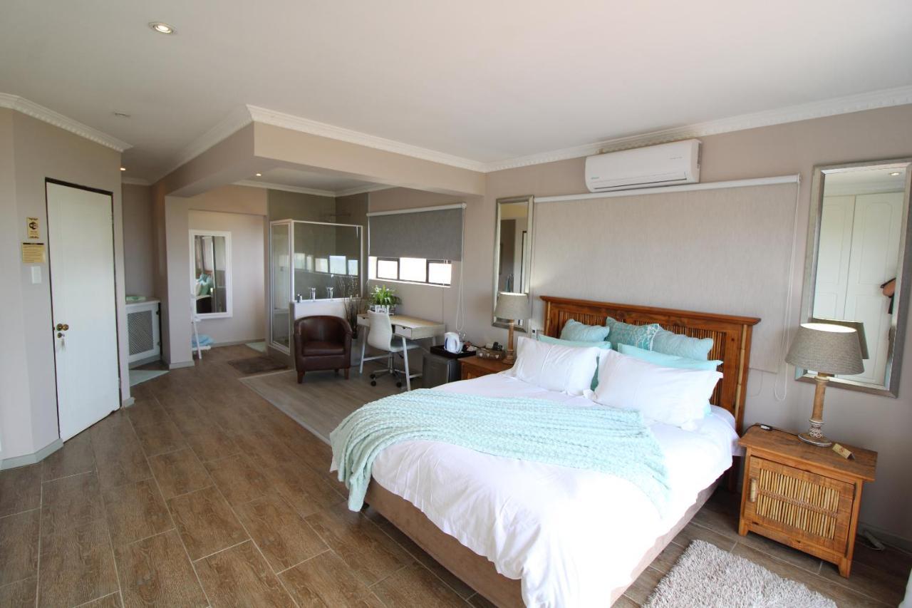 Cove View B&B อีสต์ลอนดอน ภายนอก รูปภาพ