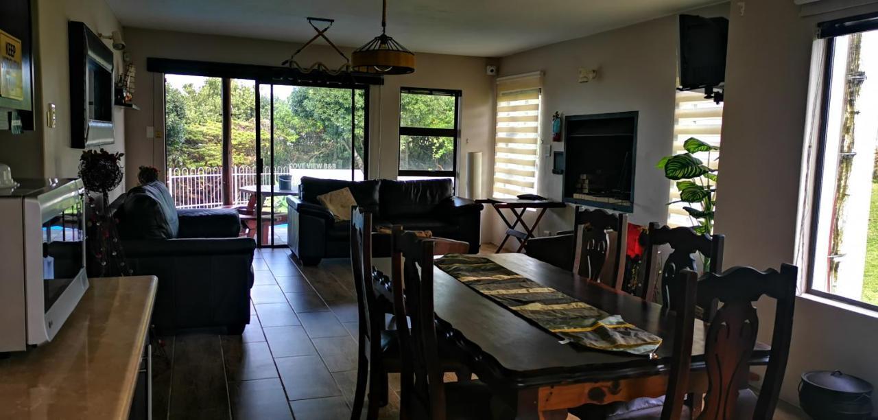 Cove View B&B อีสต์ลอนดอน ภายนอก รูปภาพ